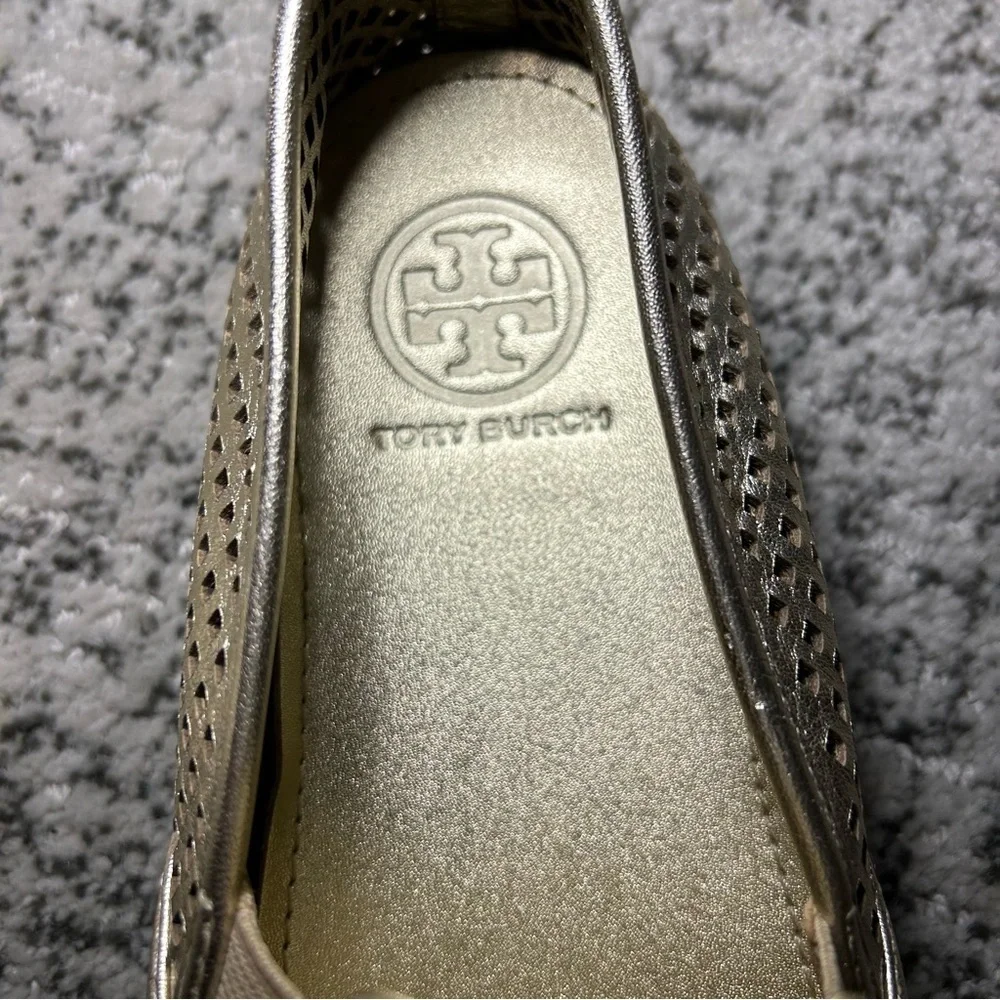 Tory Burch Leather Jesse Gold Perforated Slip-On Loafers Size 9.5